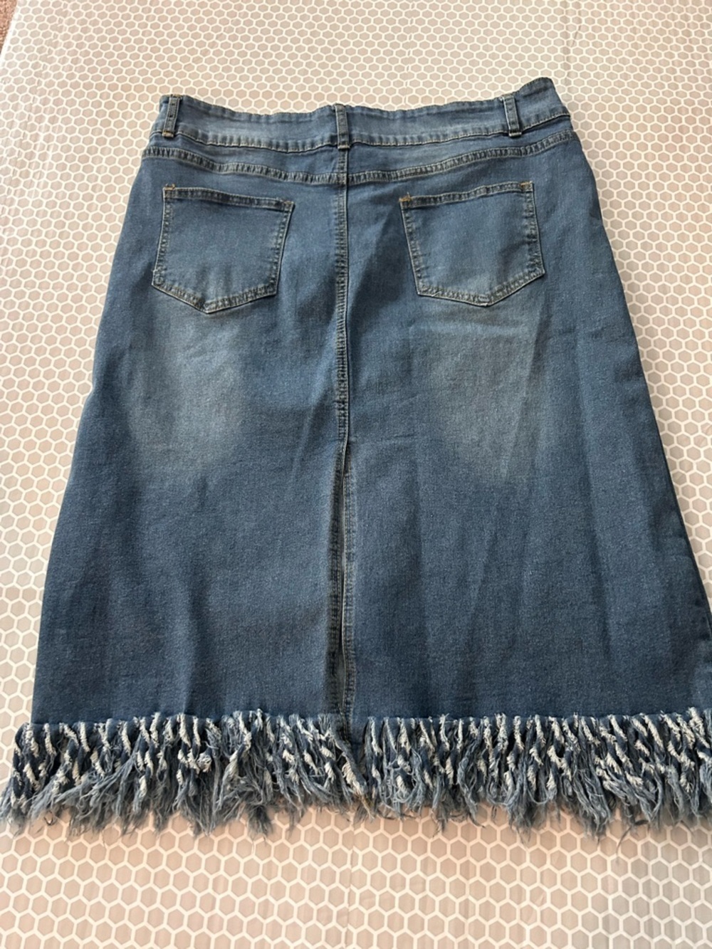 Denim Fringe Hem Midi Skirt - Blue    Size XL - Picture 2 of 6